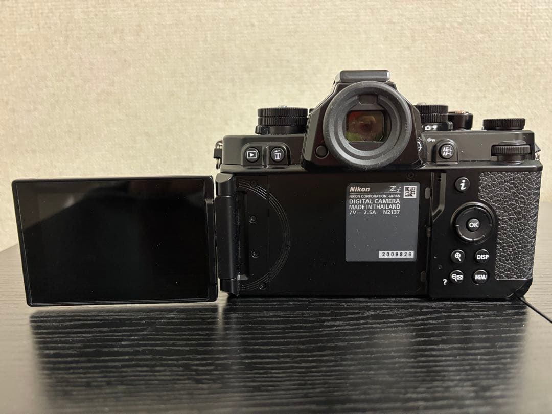 【マオ•マオ】Nikon Zf 40/2 SE Kit