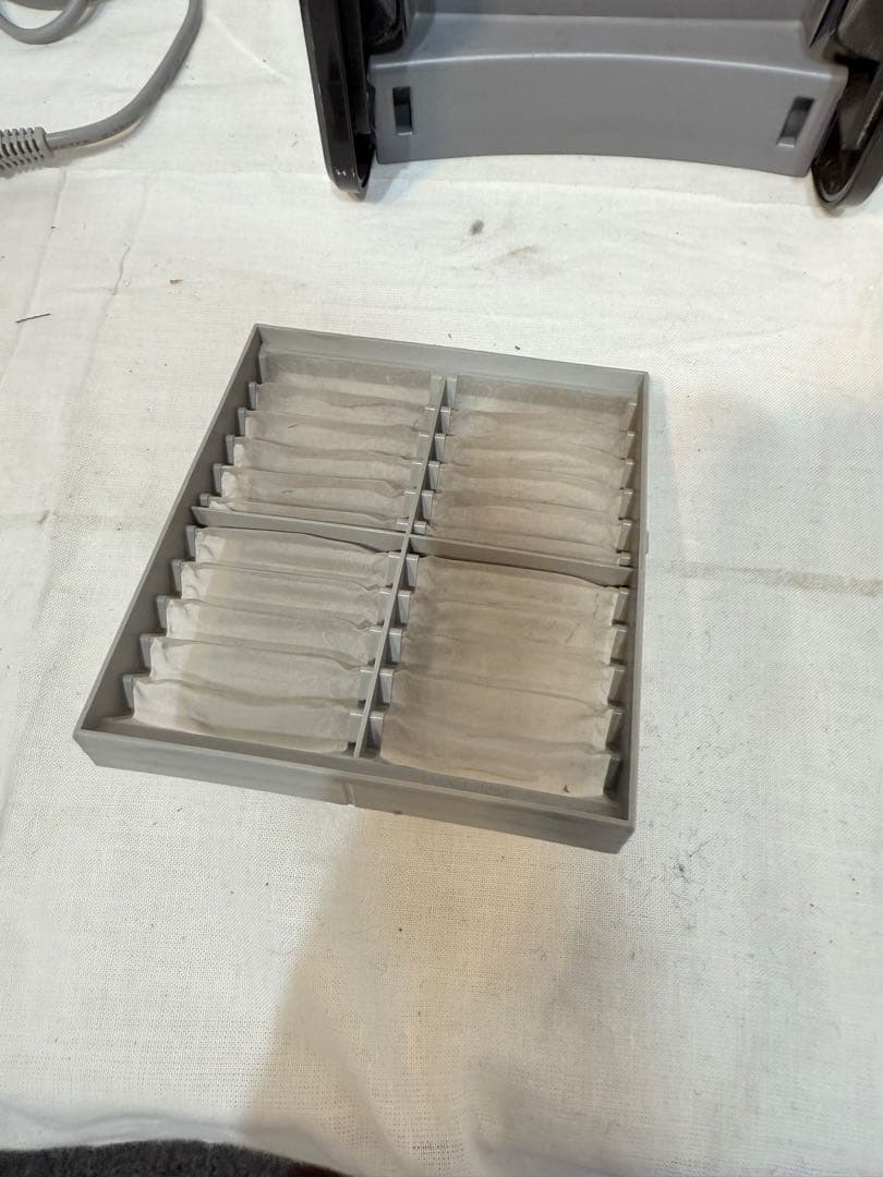 富士通　脱臭機　PLAZION　DAS-15K-B　2021年製