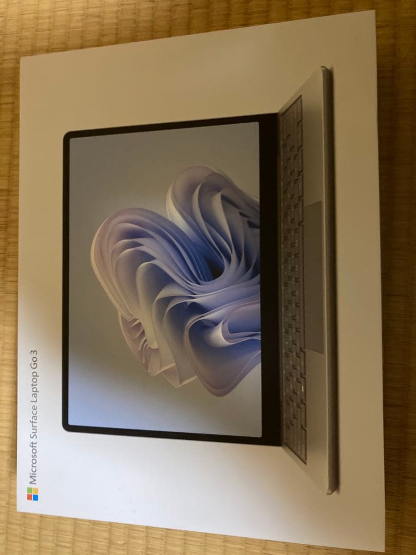 Microsoft Surface Laptop Go 3 シルバー