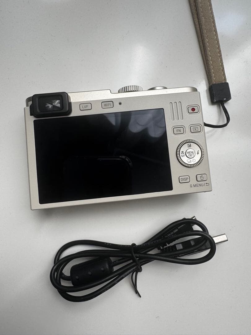 LEICA C (Typ 112) コンパクトデジタルカメラ　ライトゴールド