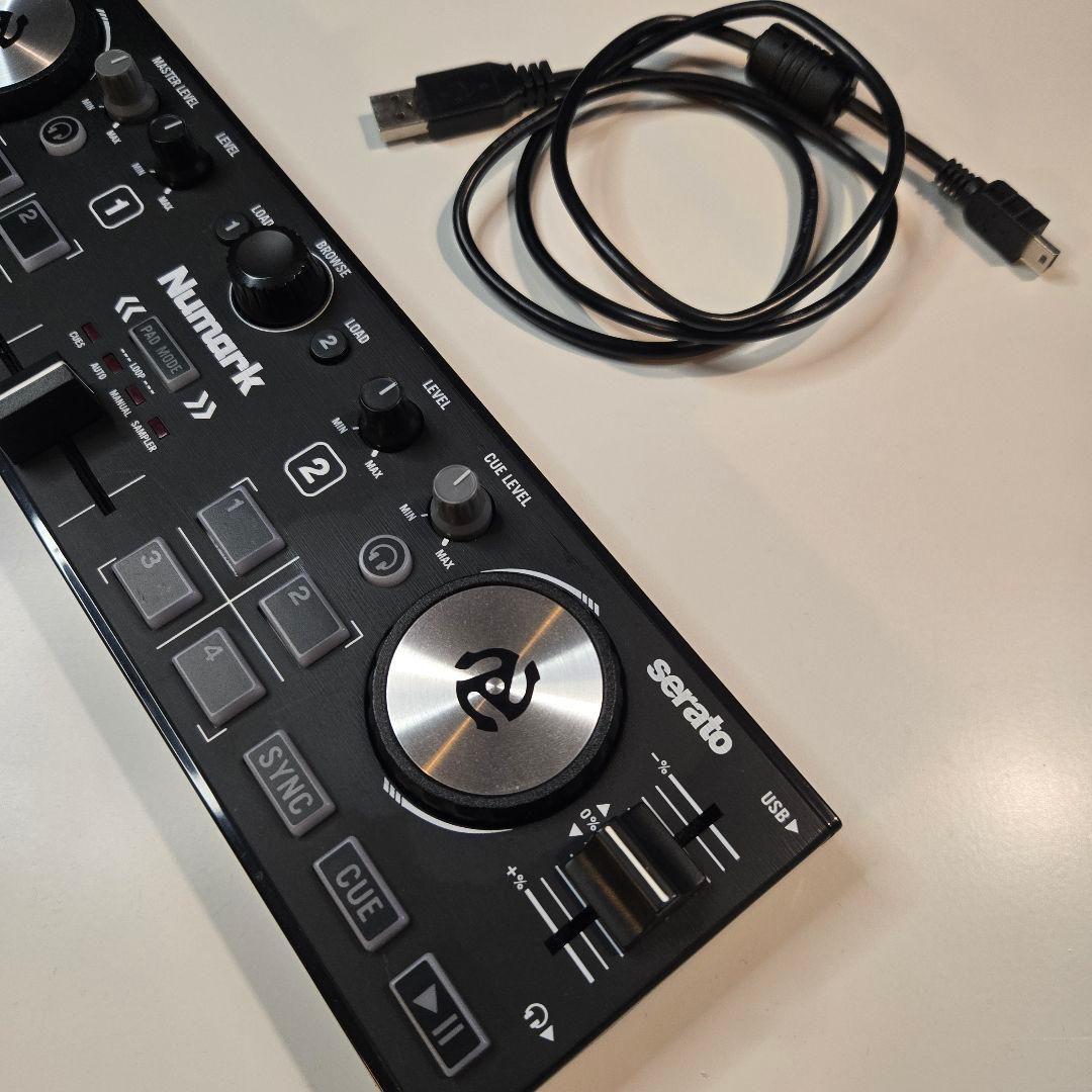 NUMARK ( ヌマーク ) / DJ2GO2 Touch
