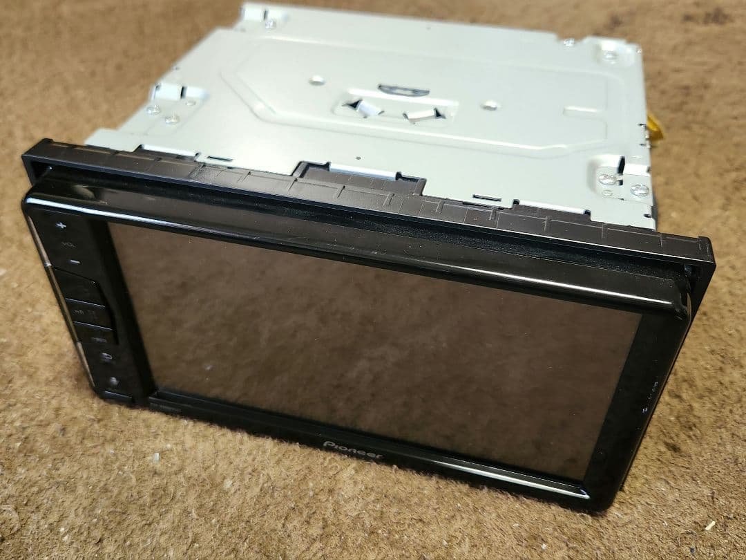 ⭐スズキ純正⭐　モニター付きDVD/CDプレーヤー　中古品