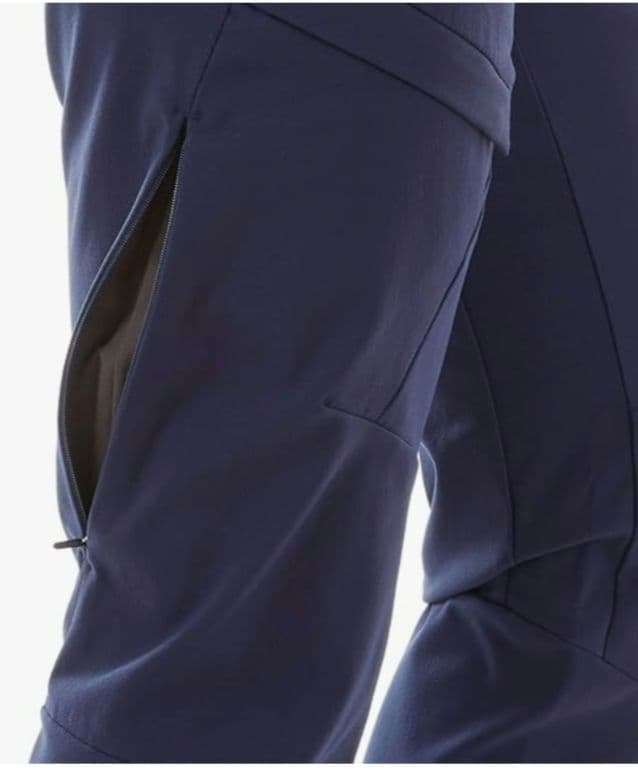 【新品未使用】マムート パンツ ブラック