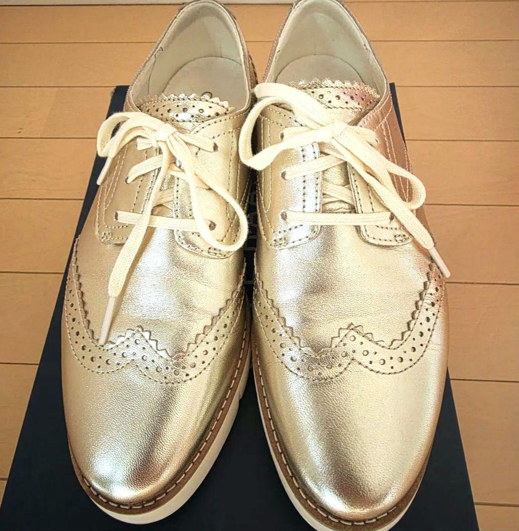 定価41580円　美品☆　コールハーン　メタリックシルバー レースアップシューズ