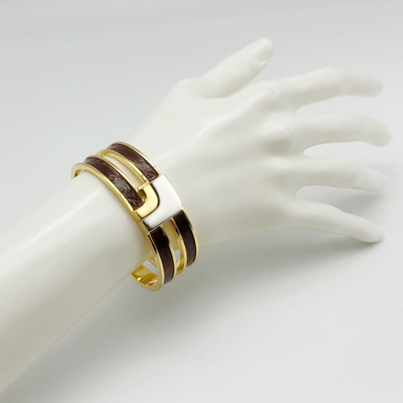 LOEWE バングル新品未使用