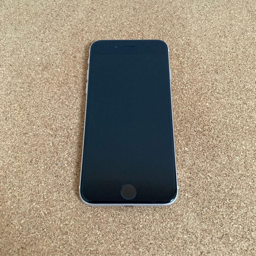 3907【早い者勝ち】電池新品☆iPhoneSE3 64GB SIMフリー☆
