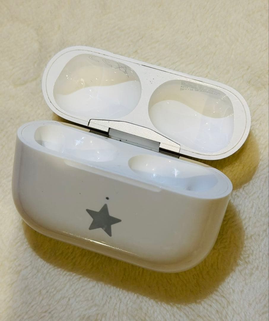 AirPods Pro ワイヤレスイヤホン 星柄　完動品
