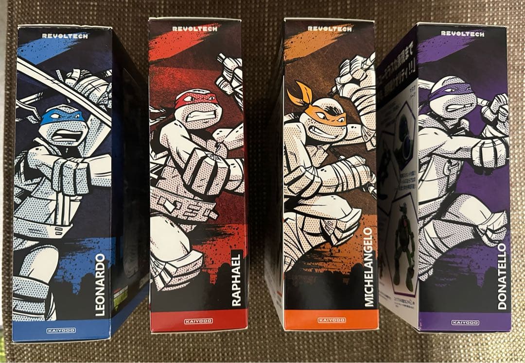 ミュータントタートルズ　海洋堂　リボルテック