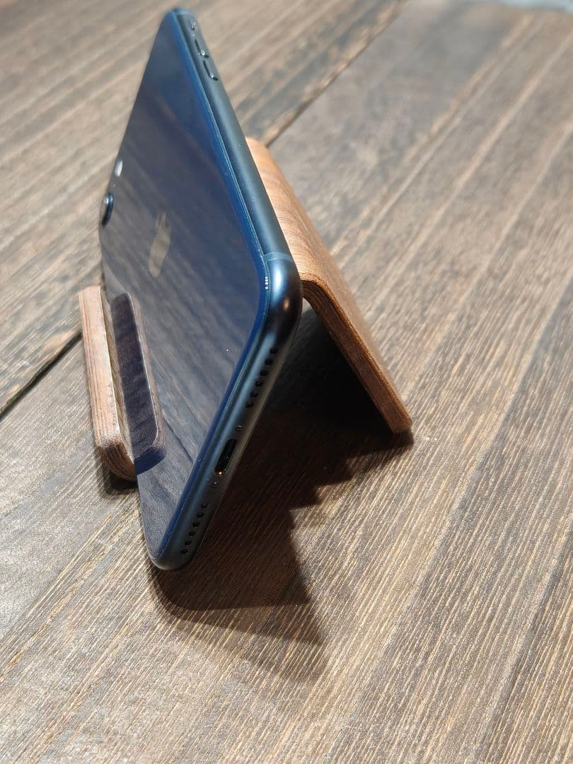 iphone se 第3世代 64gb SIMフリー スマホ