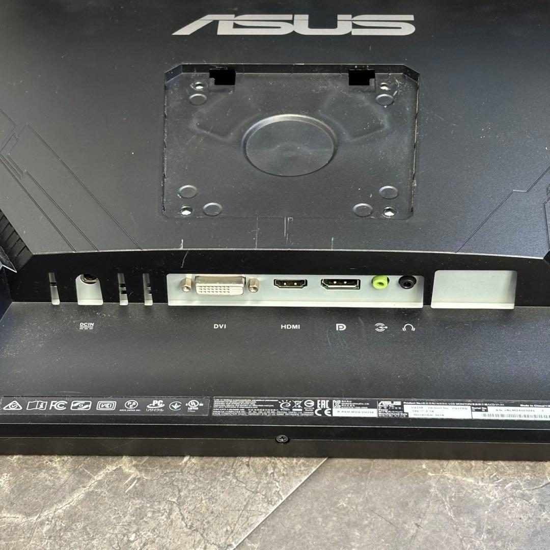 ω ASUS VG258Q 24.5インチ 144Hz ゲーミングモニター