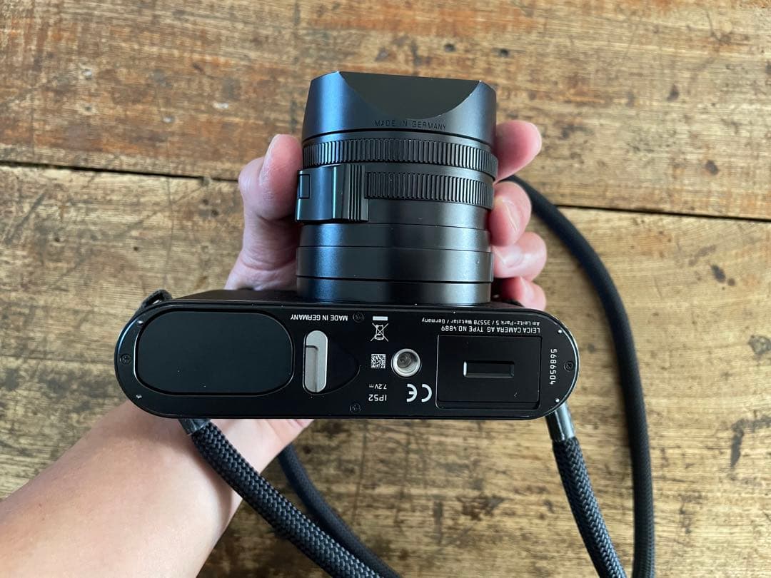 デジタルカメラ leica Q2