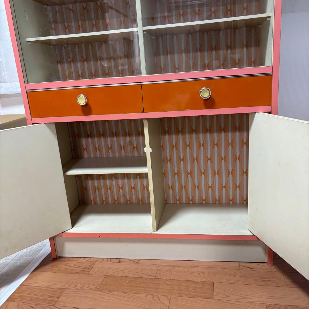 昭和レトロポップ食器棚　オレンジ　ガラス棚