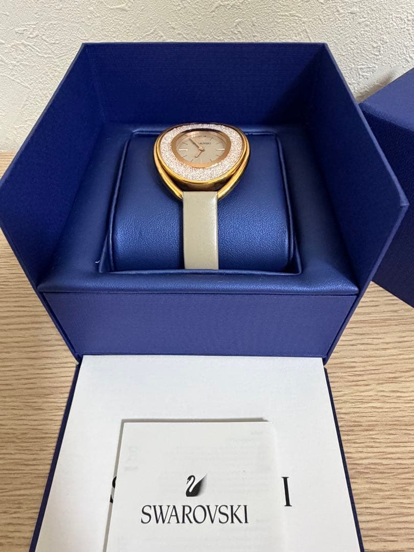 スワロフスキー SWAROVSKI 腕時計 レディース