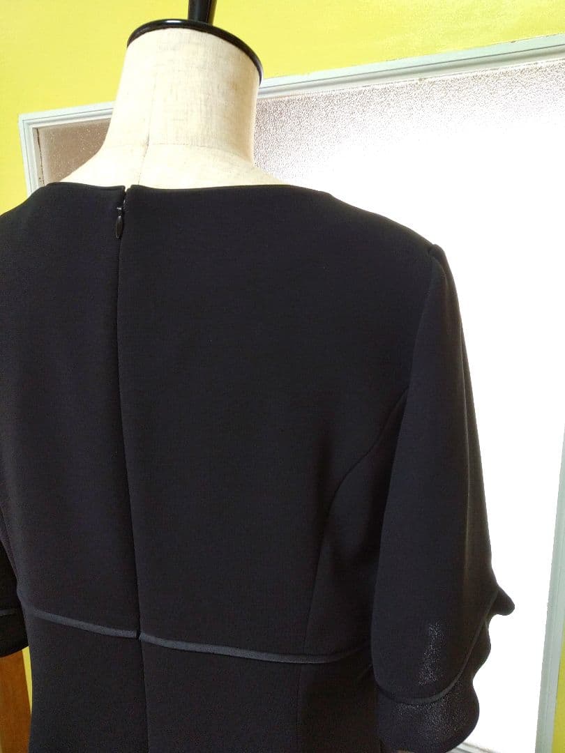 ‼️タイムサービス‼️⚜️試着のみ美品⚜️ブラックフォーマルワンピース15号