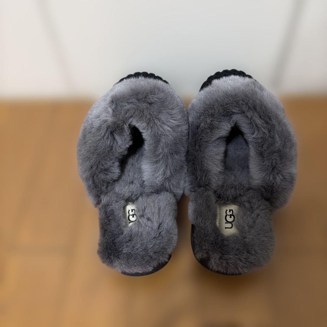 【新品未使用】UGG スリッポン
