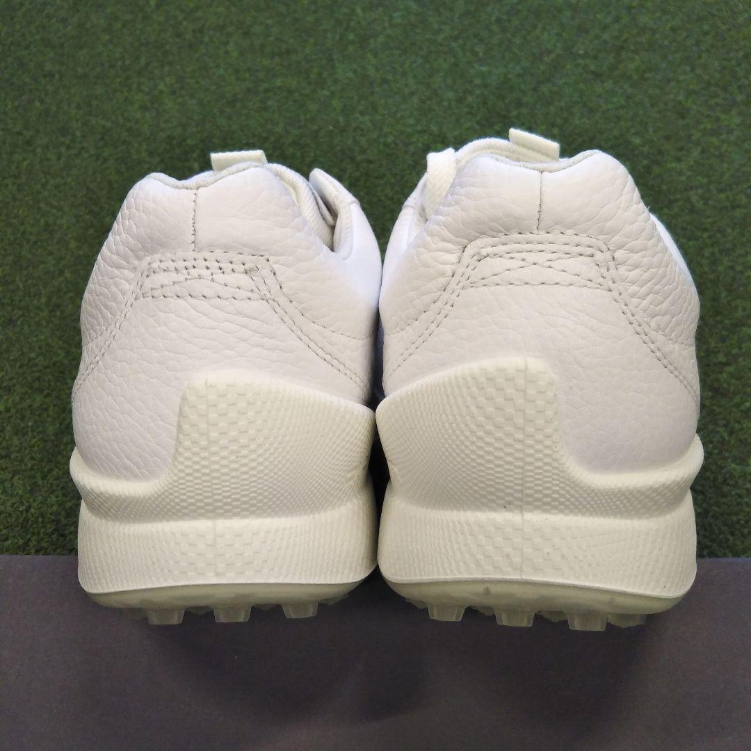 ECCO BIOM NATURAL MOTION ホワイトスニーカー