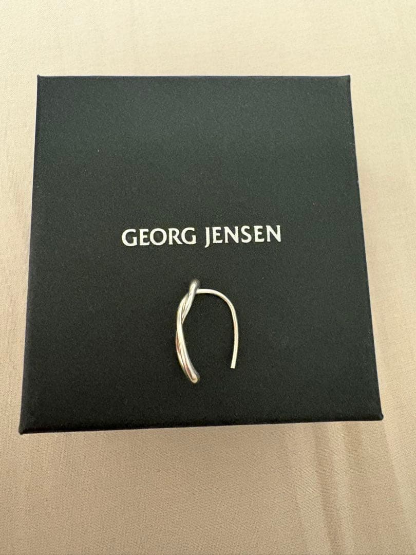   シルバーピアス