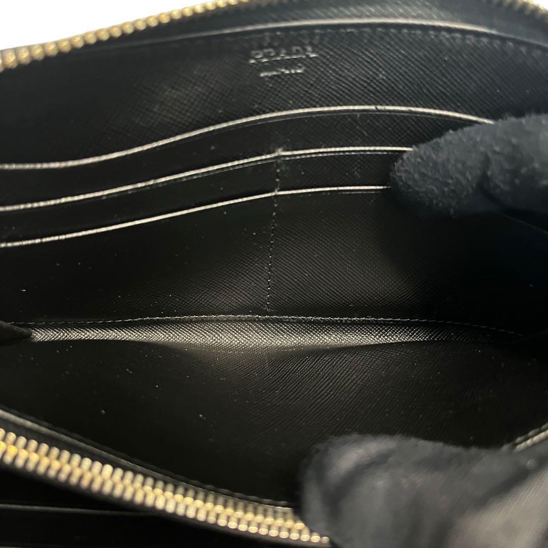 希少✨プラダ 長財布 ラウンドファスナー サフィアーノレザー ロゴ金具 黒