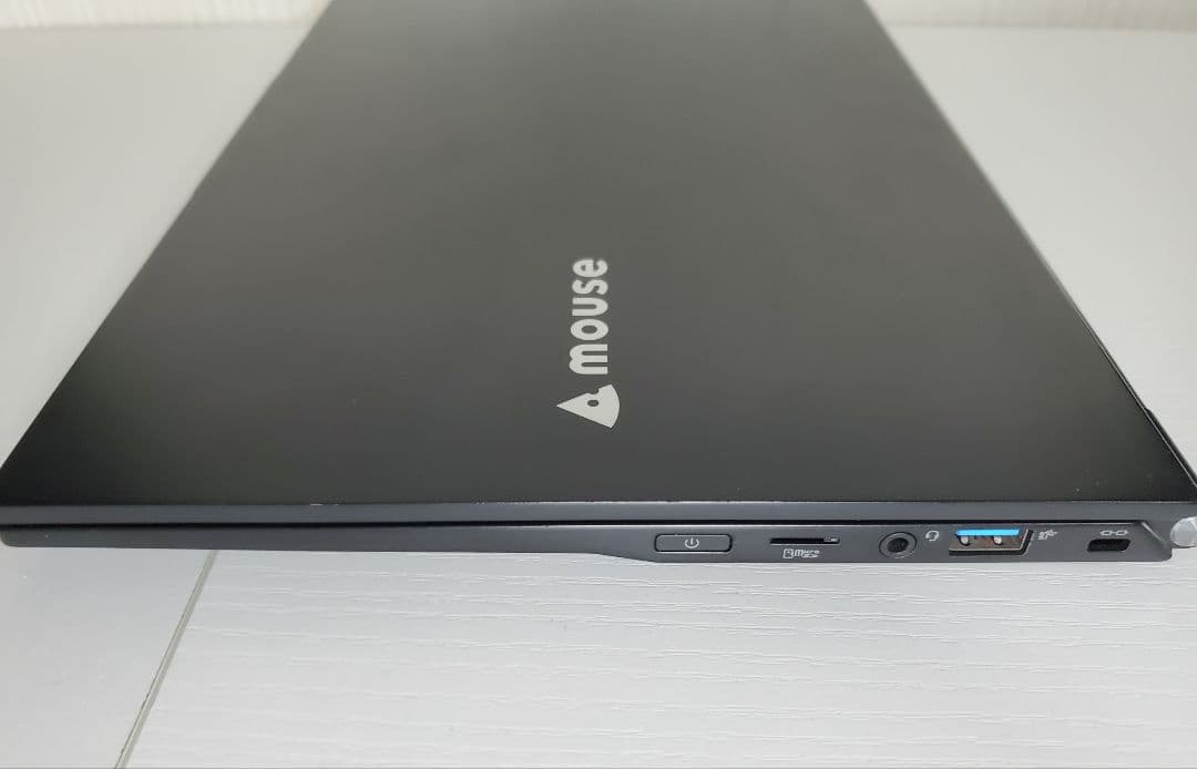 mouse NB420 第11世代Corei7 16GB 512GB フルHD