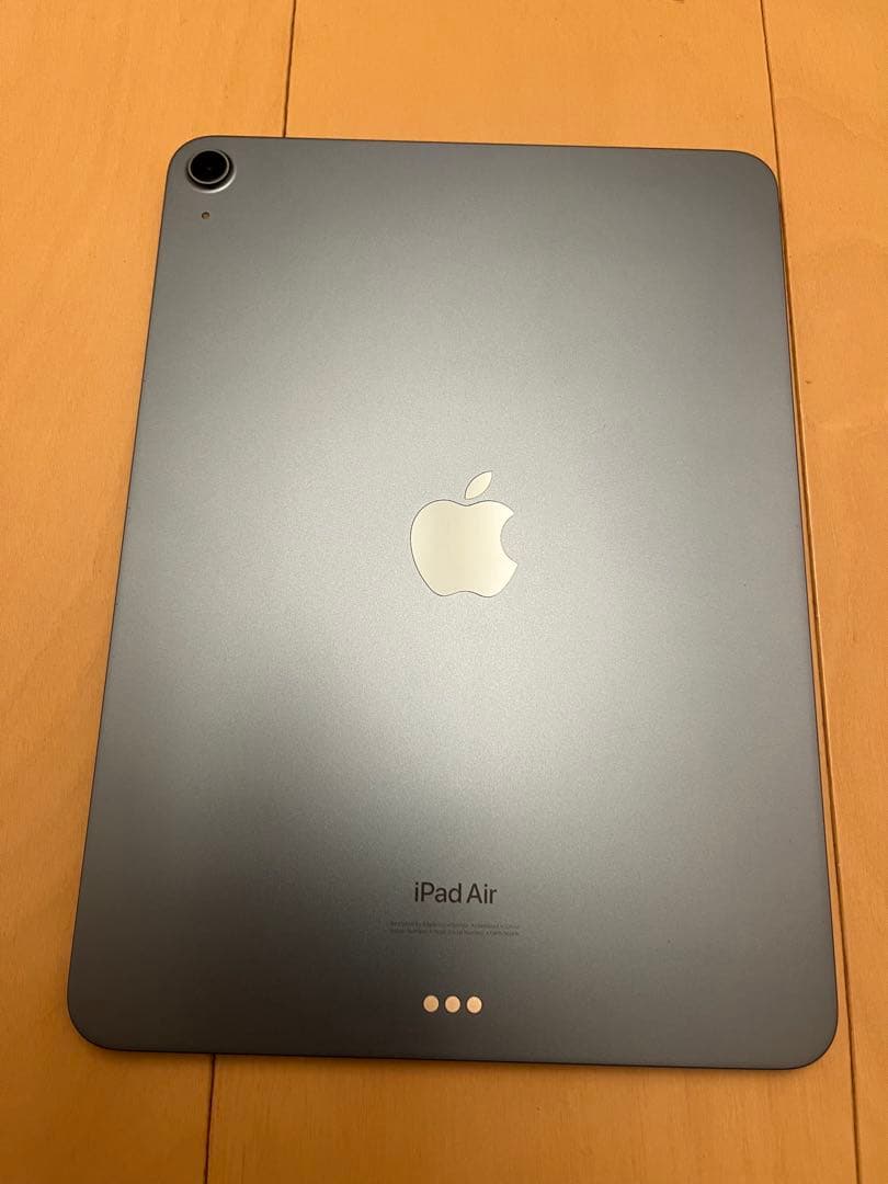 iPadAir第5世代 iOS15.6.1 WiFiモデル64GB ブルー 箱付