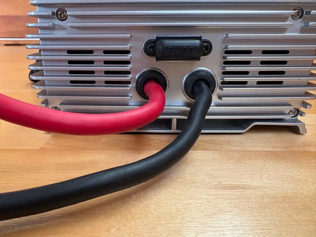 セルスターCV-2000 全自動バッテリー充電器（ハイパワーセルスタート）