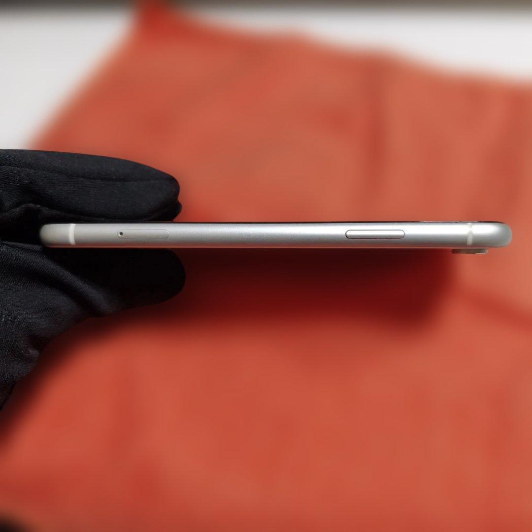 Apple iPhone XR 128GB ホワイト