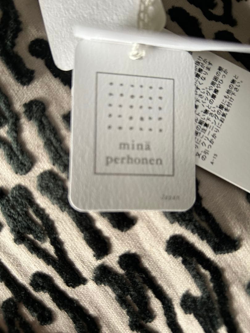 mina perhonen ワンピース　新品　タグ付き