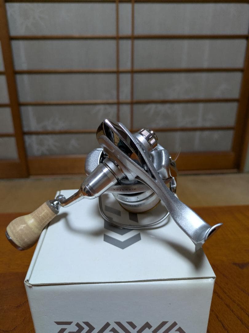 DAIWA CALDIA 2506H リール 元箱付き