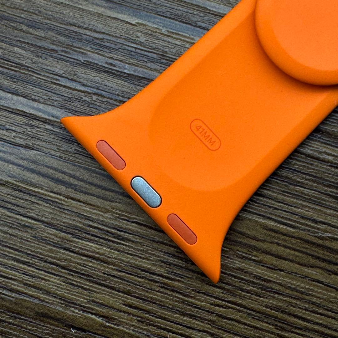2415 未使用　Apple Watch エルメス　オレンジ　シリコンバンド