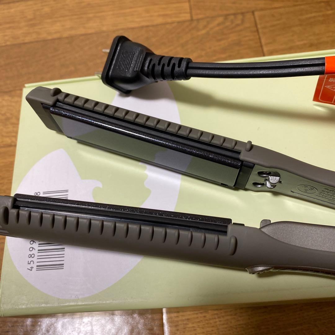 マグネットヘアプロストレートアイロンS お値下げ