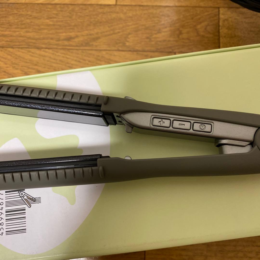 マグネットヘアプロストレートアイロンS お値下げ