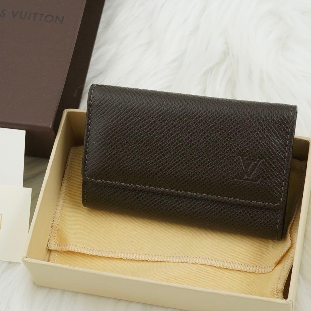 未使用品　箱付き　LOUIS VUITTON キーケース　タイガ　ブラウン　人気
