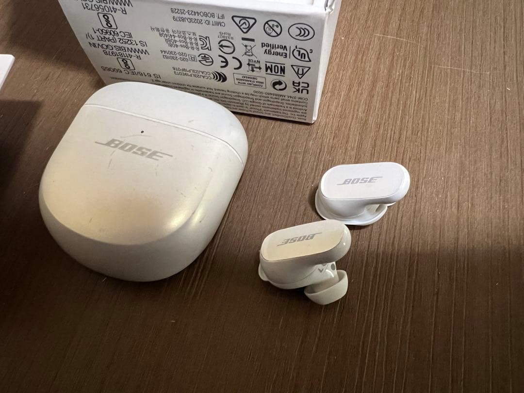 Bose QuietComfort Ultra Earbuds 限定品