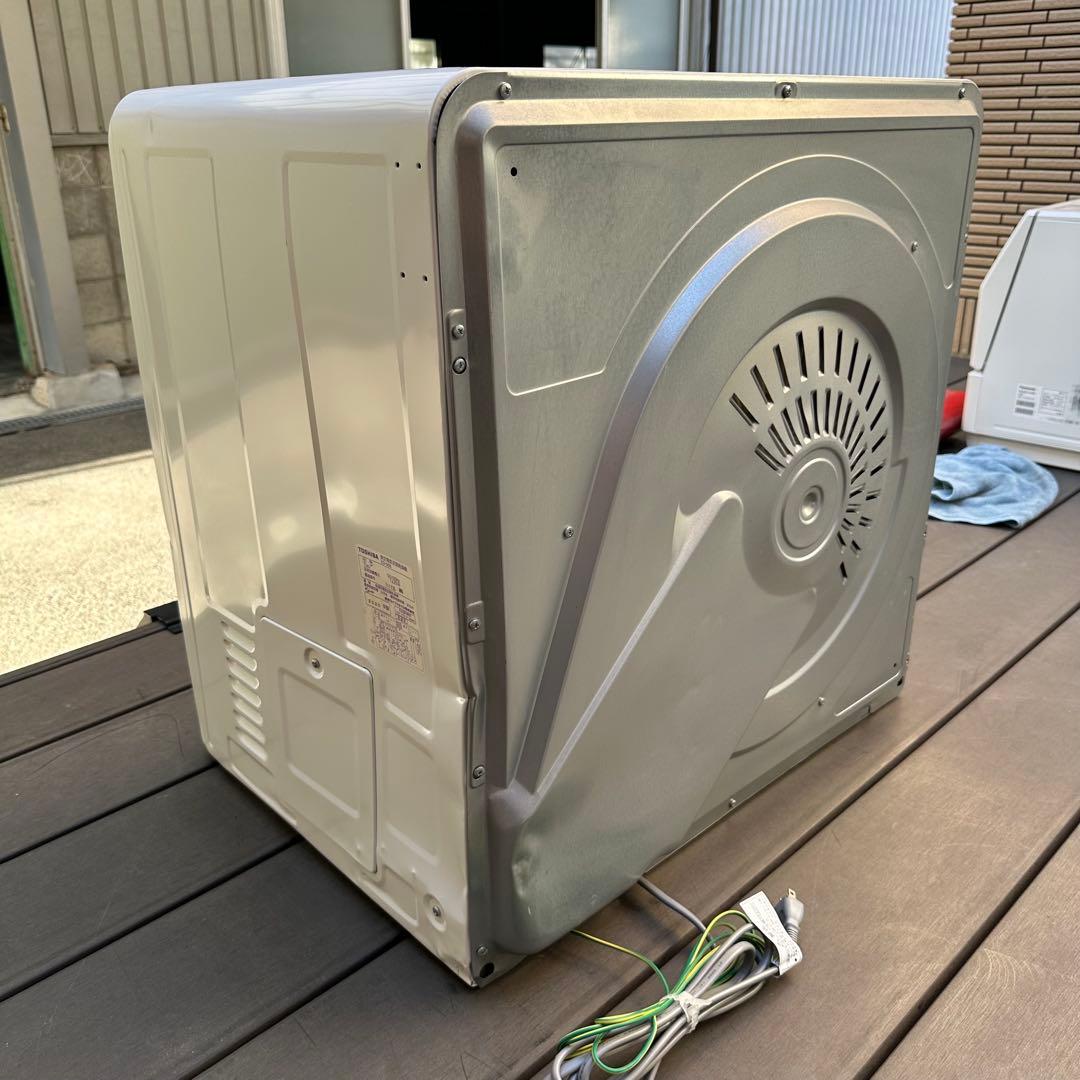 TOSHIBA 電気式乾燥機 ホワイトED608(w) 新品未使用状態　期間限定