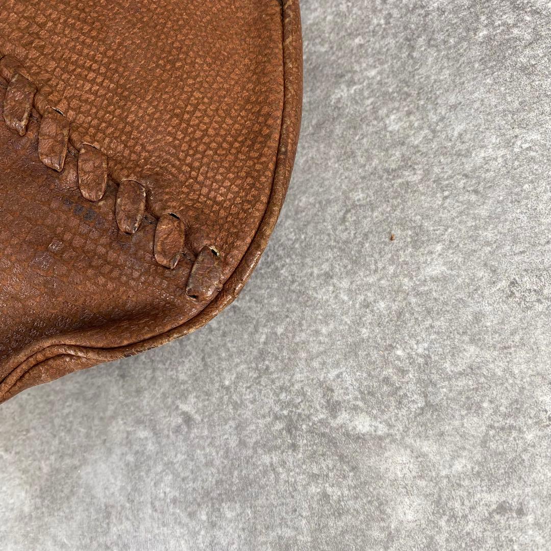 イッセイミヤケ パイソン型押し レザー ショルダーバッグ ワンショルダー