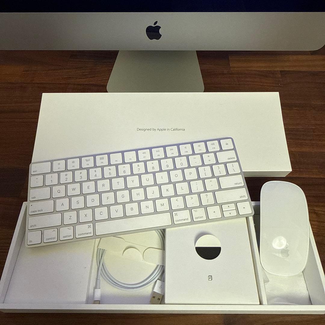 iMac Retina 4K 21.5インチ (Late 2015) - 2TB