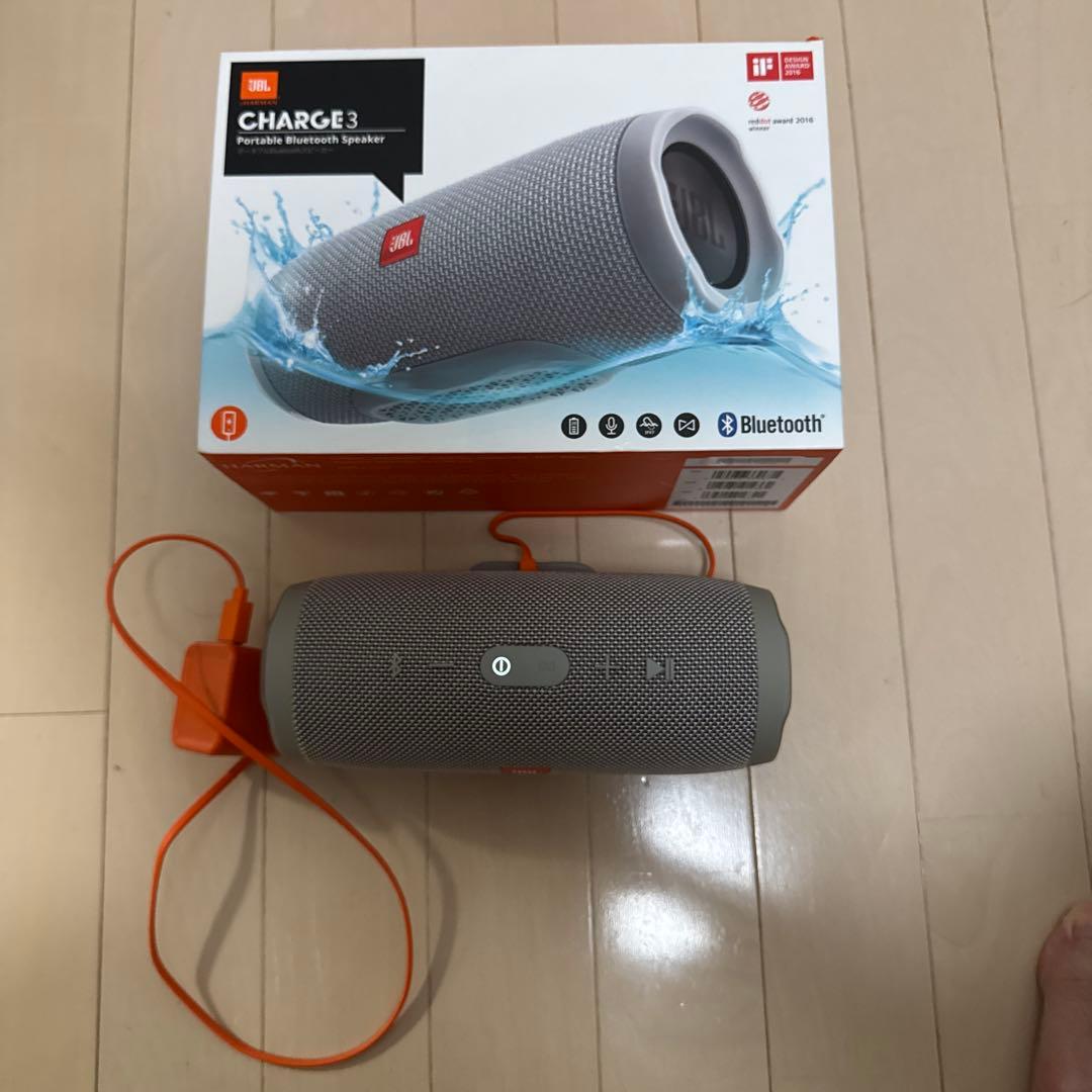 JBLポータブルスピーカーcharge3bluetooth