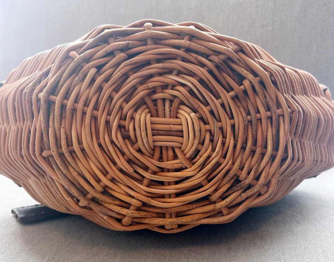 eb.a.gos エバゴス カゴバッグ