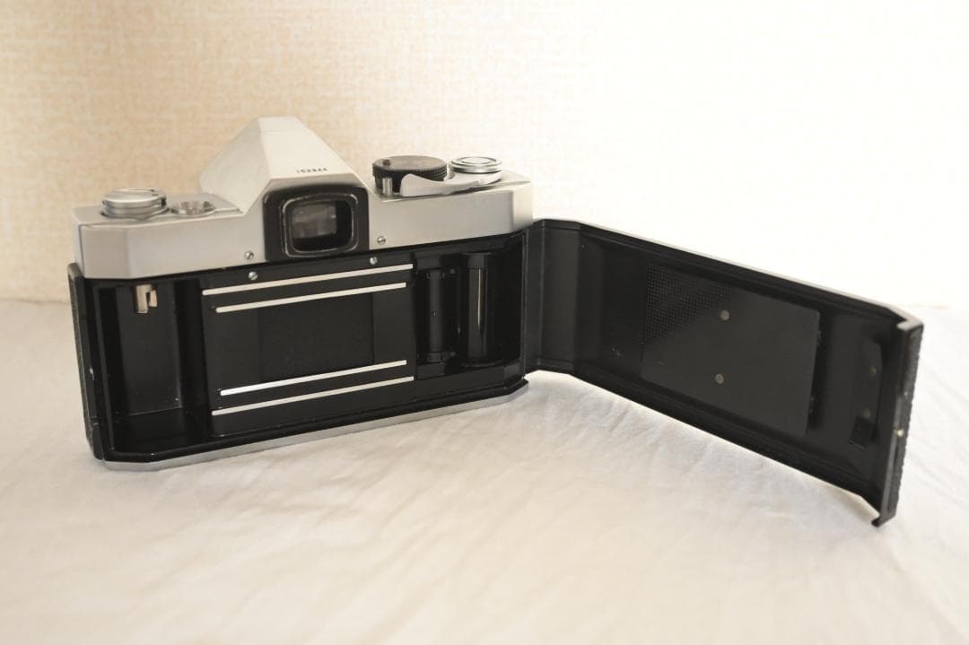 PETRI V6+CdS Meter＋Petri 55mm F2