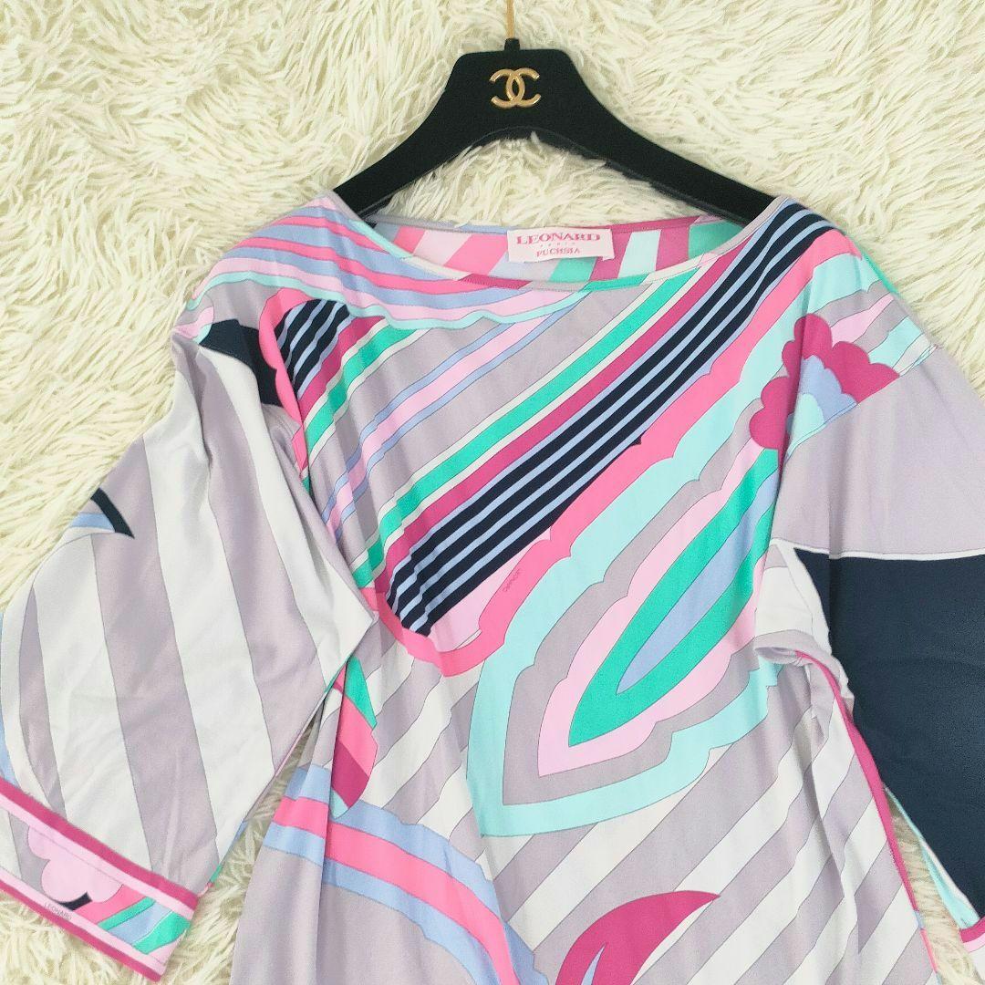 ほぼ未使用 近年物 レオナール チュニック 幾何学柄 マルチカラー イタリア製