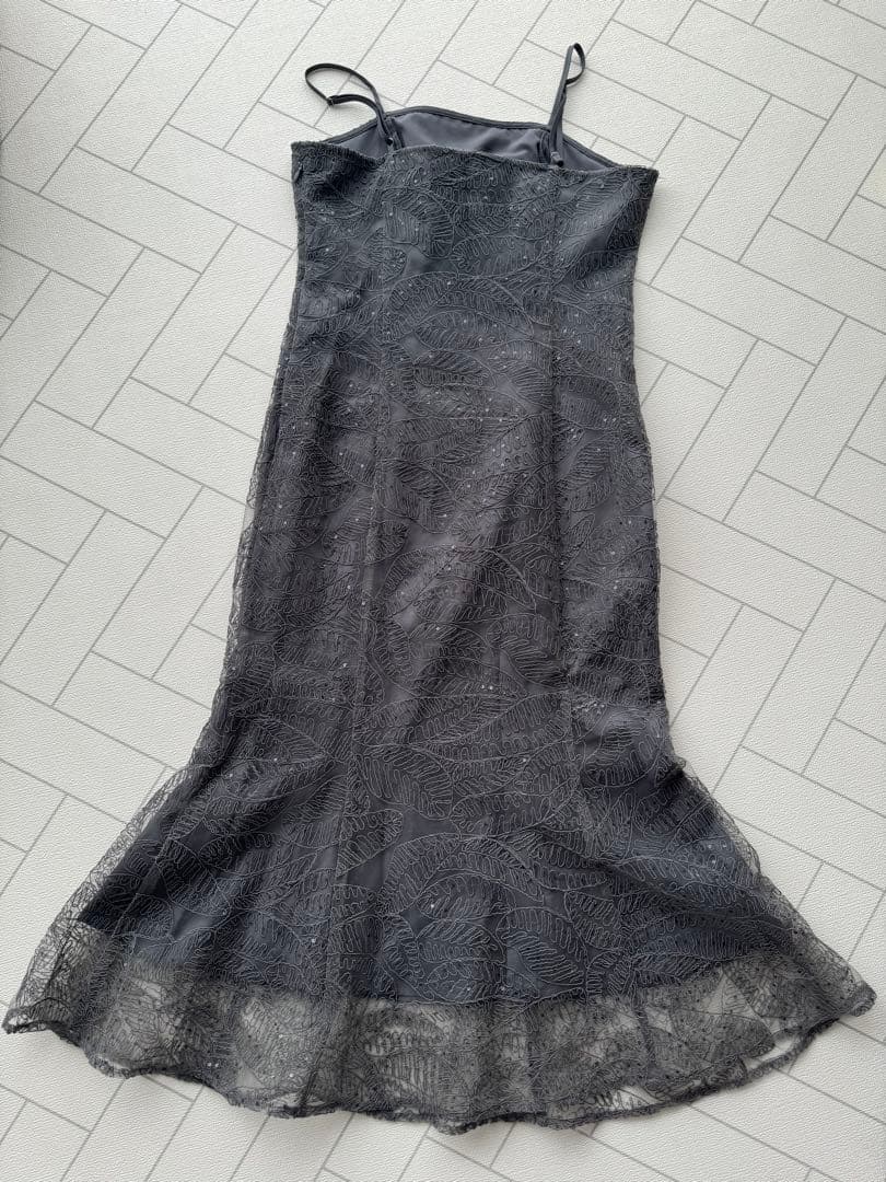 【LEJA】スパンコールボタニカルマーメイドハイネックパフスリーブキャミソール