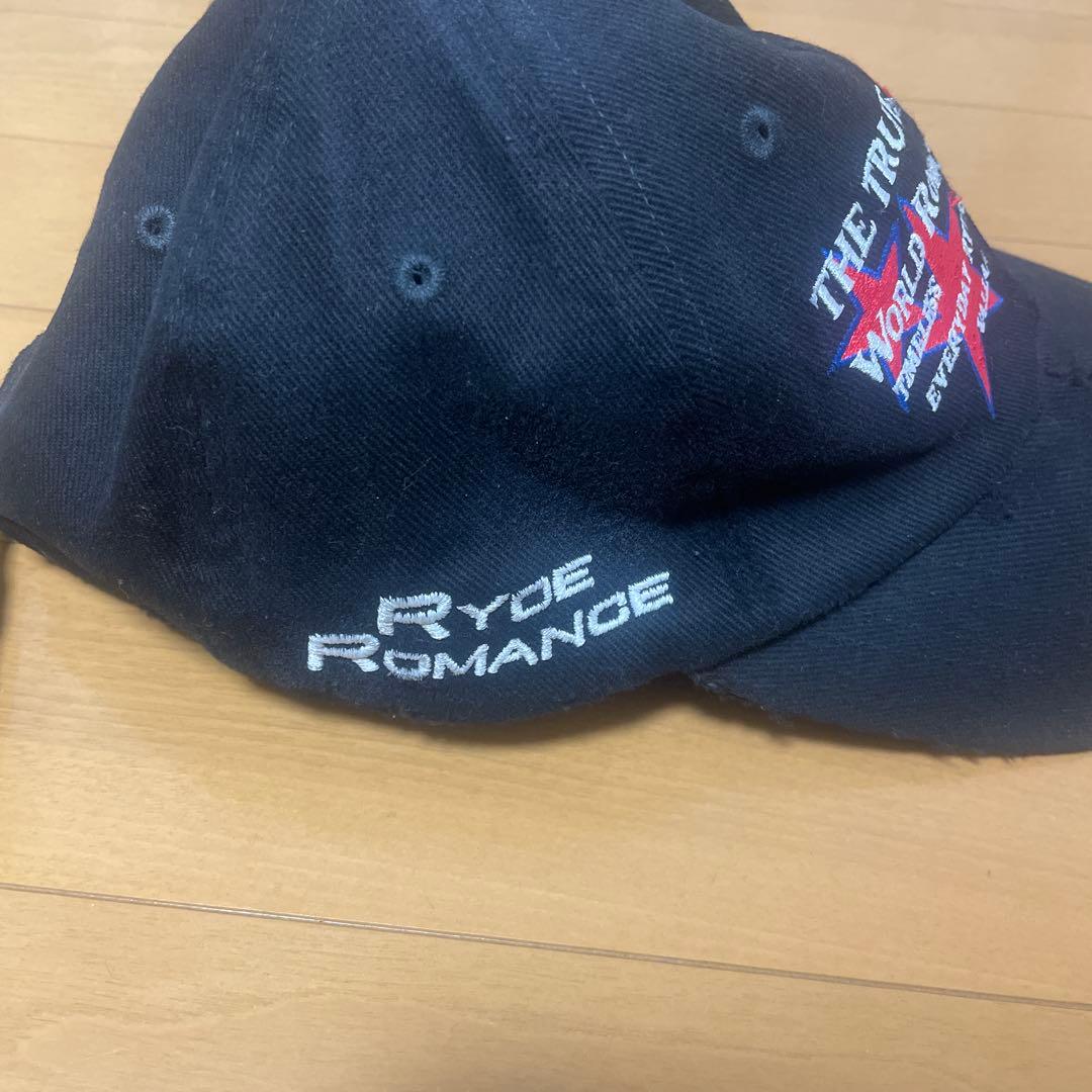 VALLAD 刺繍キャップ 黒