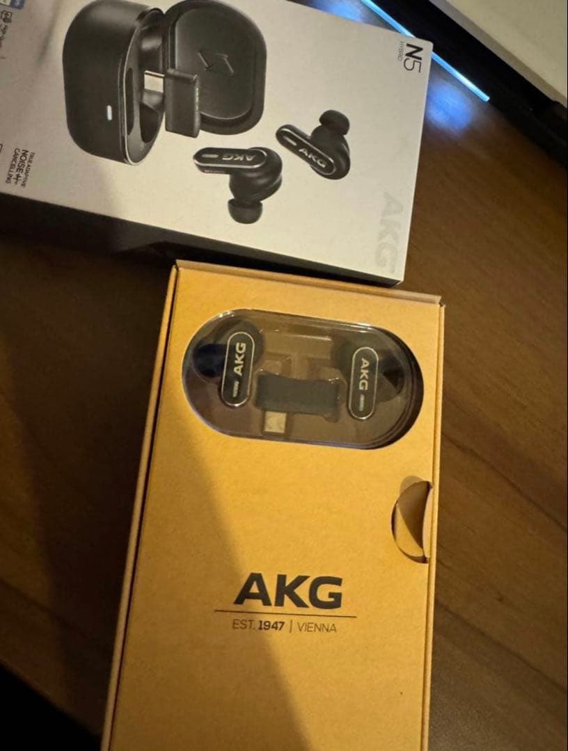 AKG N5 ワイヤレスイヤホン ブラック