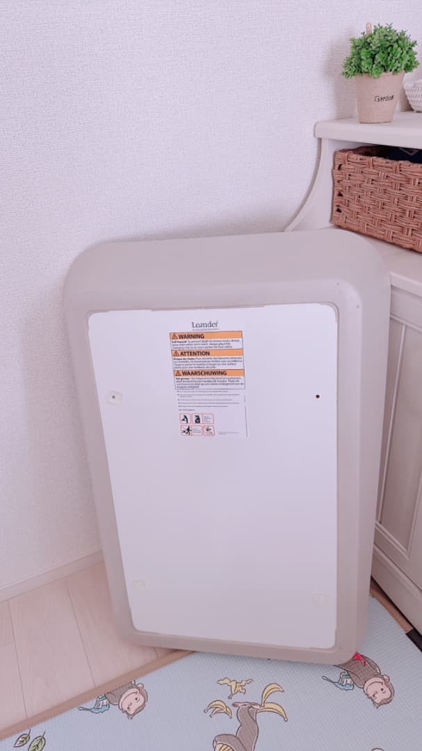 Leander リエンダー　Matty チェンジングマット(カプチーノ)