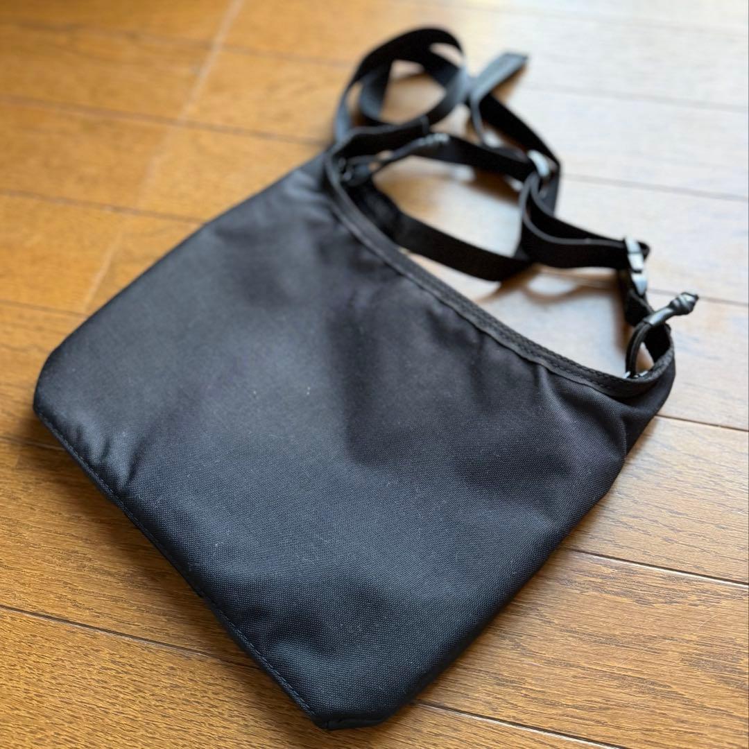 未使用級 WHITE MOUNTAINEERING BRIEFING サコッシュ