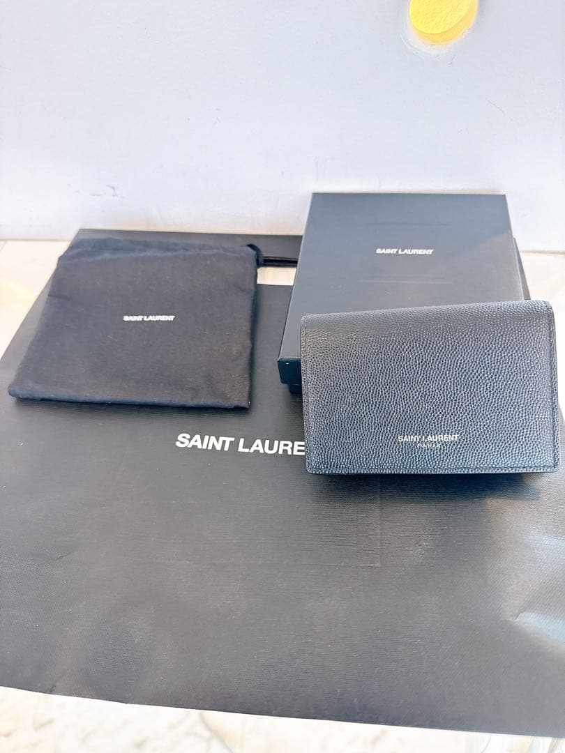 美品！SAINT LAURENT ブラック名刺入れ※袋、箱、紙袋付き