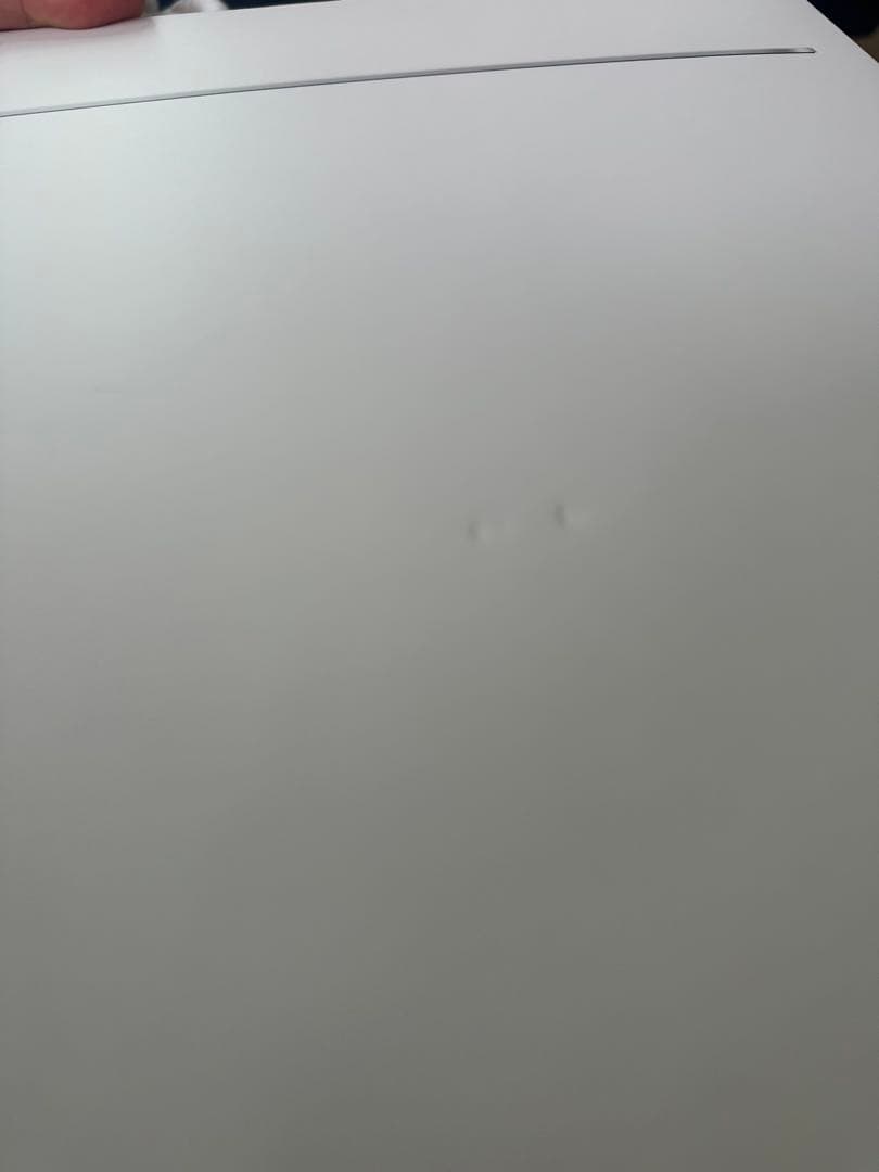 MacBook Air (M2) 13インチ16GB 265GB