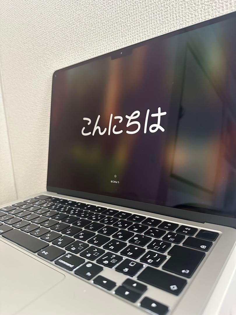 MacBook Air (M2) 13インチ16GB 265GB