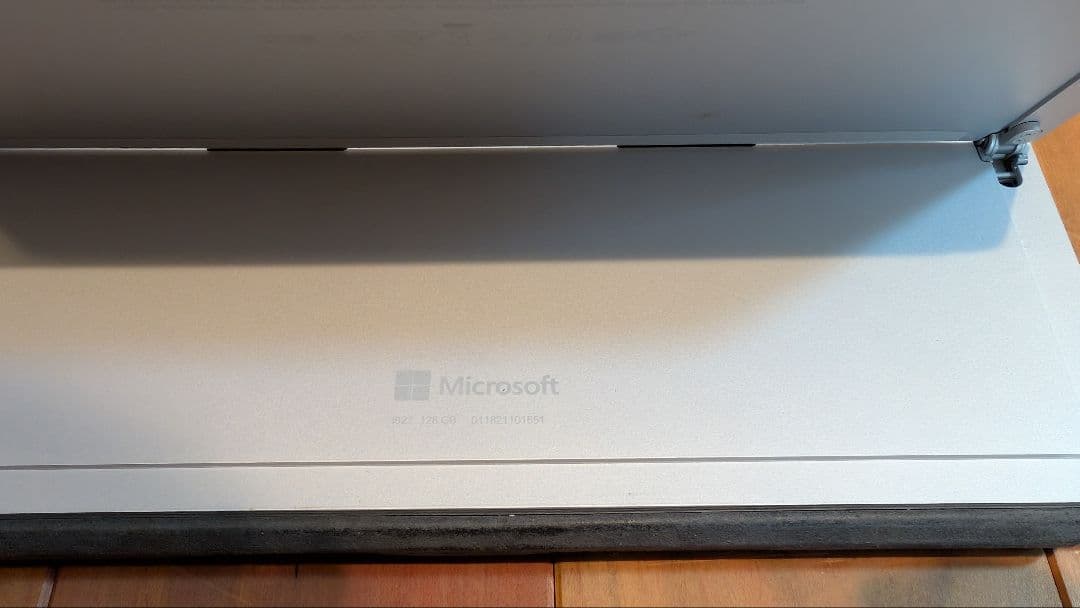 Microsoft Surface Go2 キーボードカバー、ペン付き