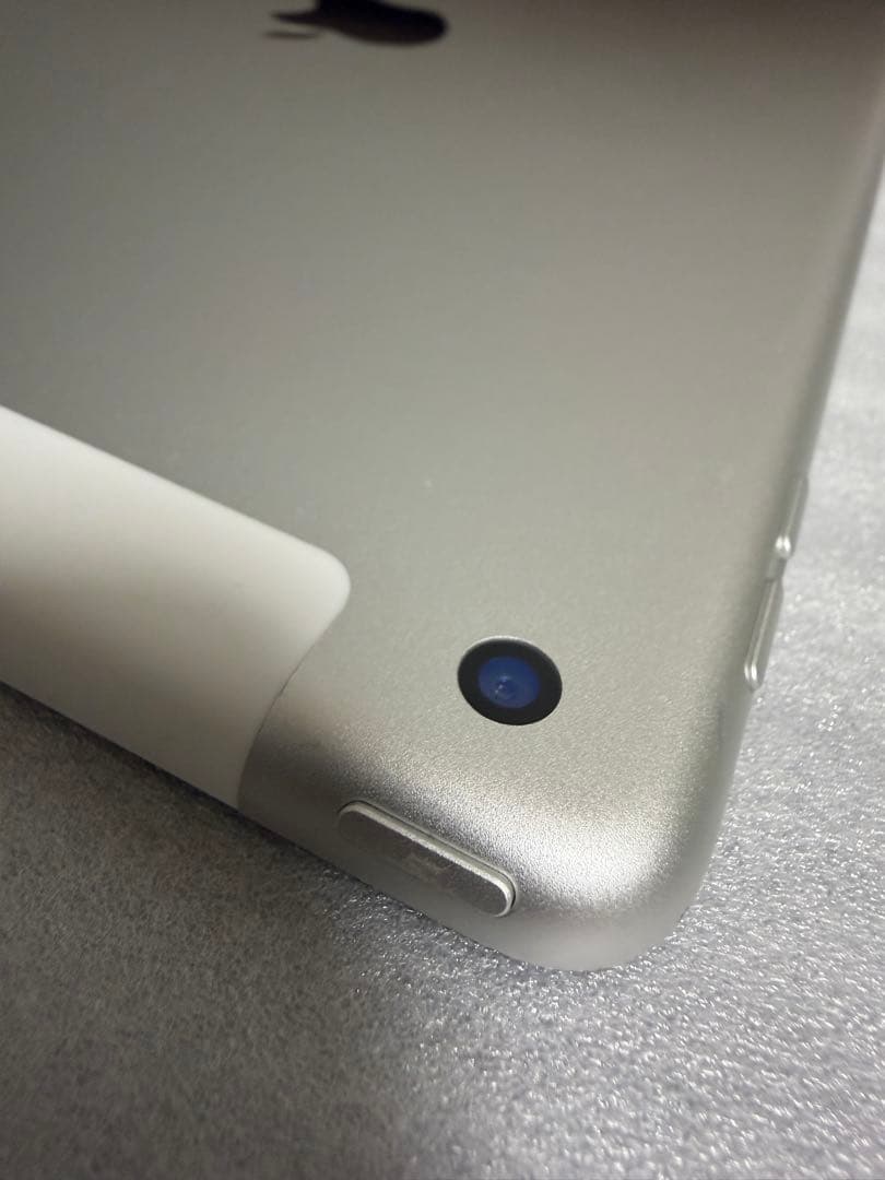 iPad 第9世代 64GB バッテリー最大容量:87%